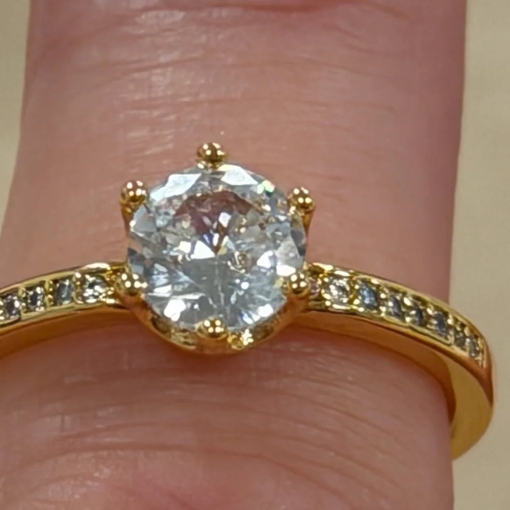 Pandora size 9 Gold Ring with Silver Gemstone new no box - Picture 1 of 3